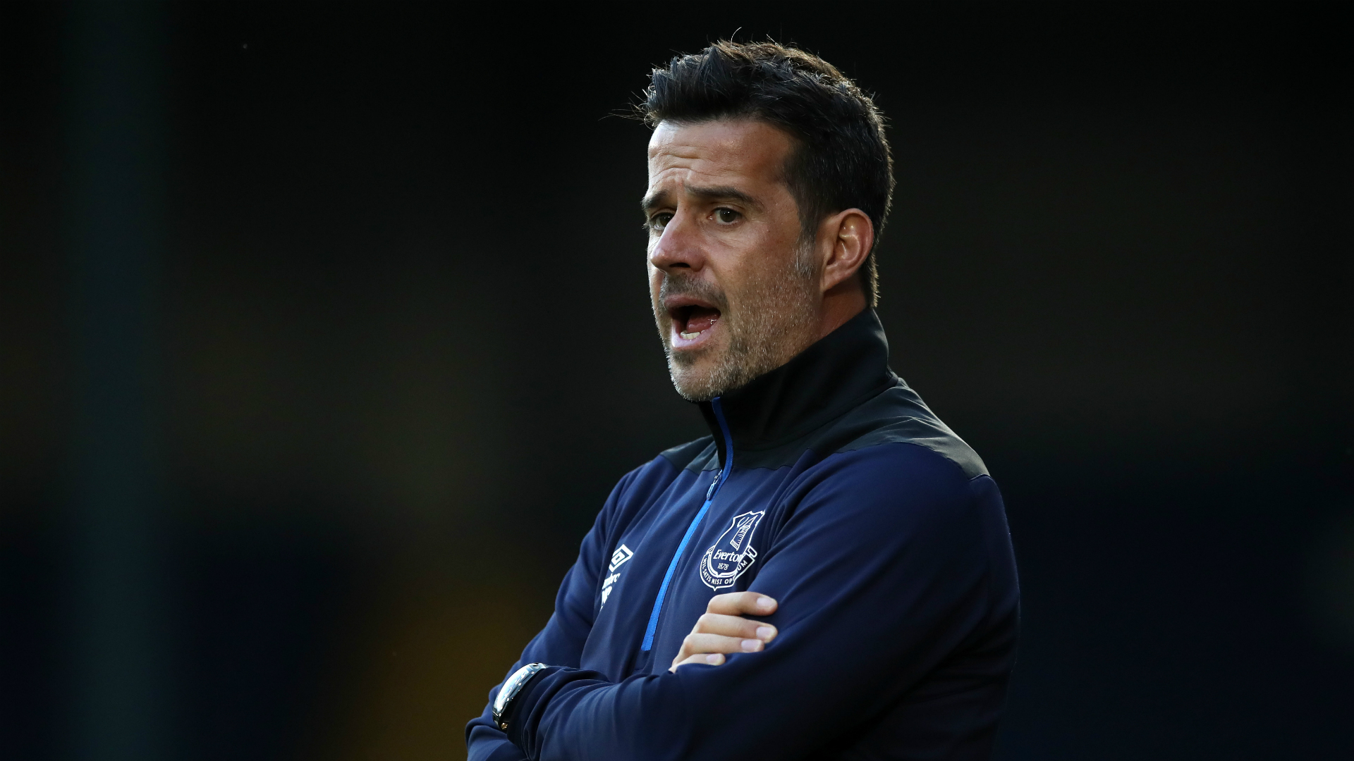 球场上无与 球场上无与